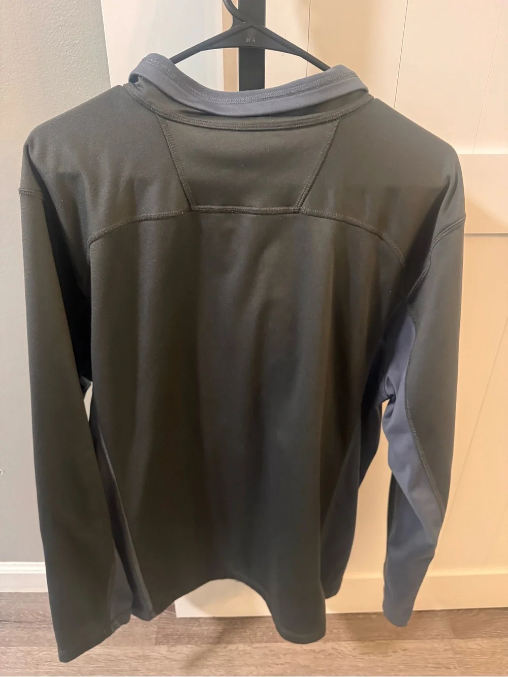 The North Face Quarter Zip Pullover Men’s XL Gray Blue Colorblock Fleece